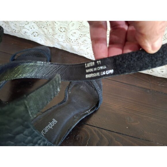 EUC  Jeffrey Campbell Laura Black Snake Embossed T-Strap Heeled Sandals/Sz. 11 - Picture 8 of 10